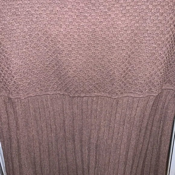 Long top - 4 for $20 - Picture 3 of 4